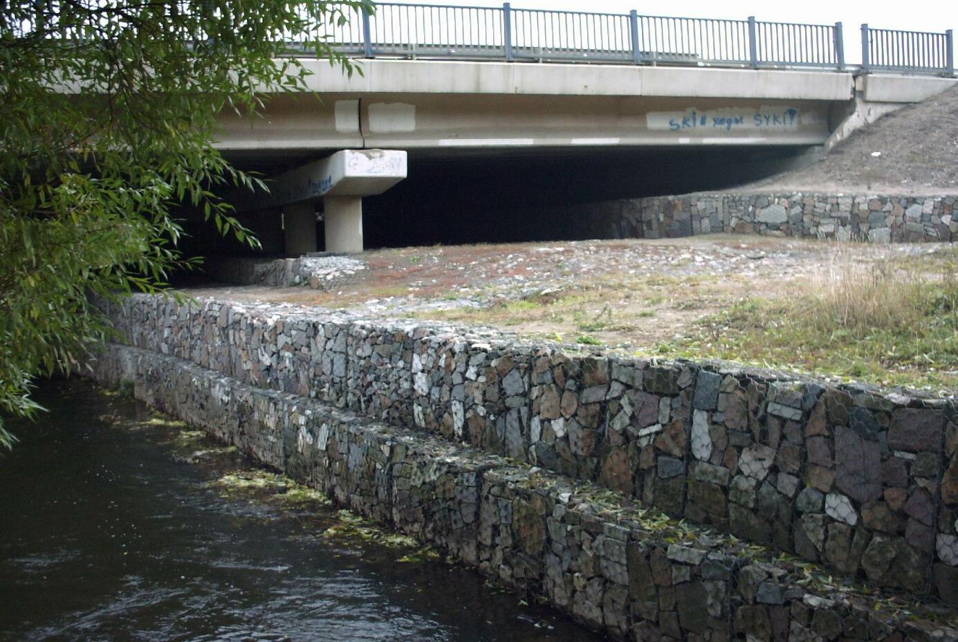 ʯ�\�W(w��ng)��ˮ�������еđ�(y��ng)��